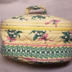 Vera Bradley Make up bag, retired Hope Yellow Lily